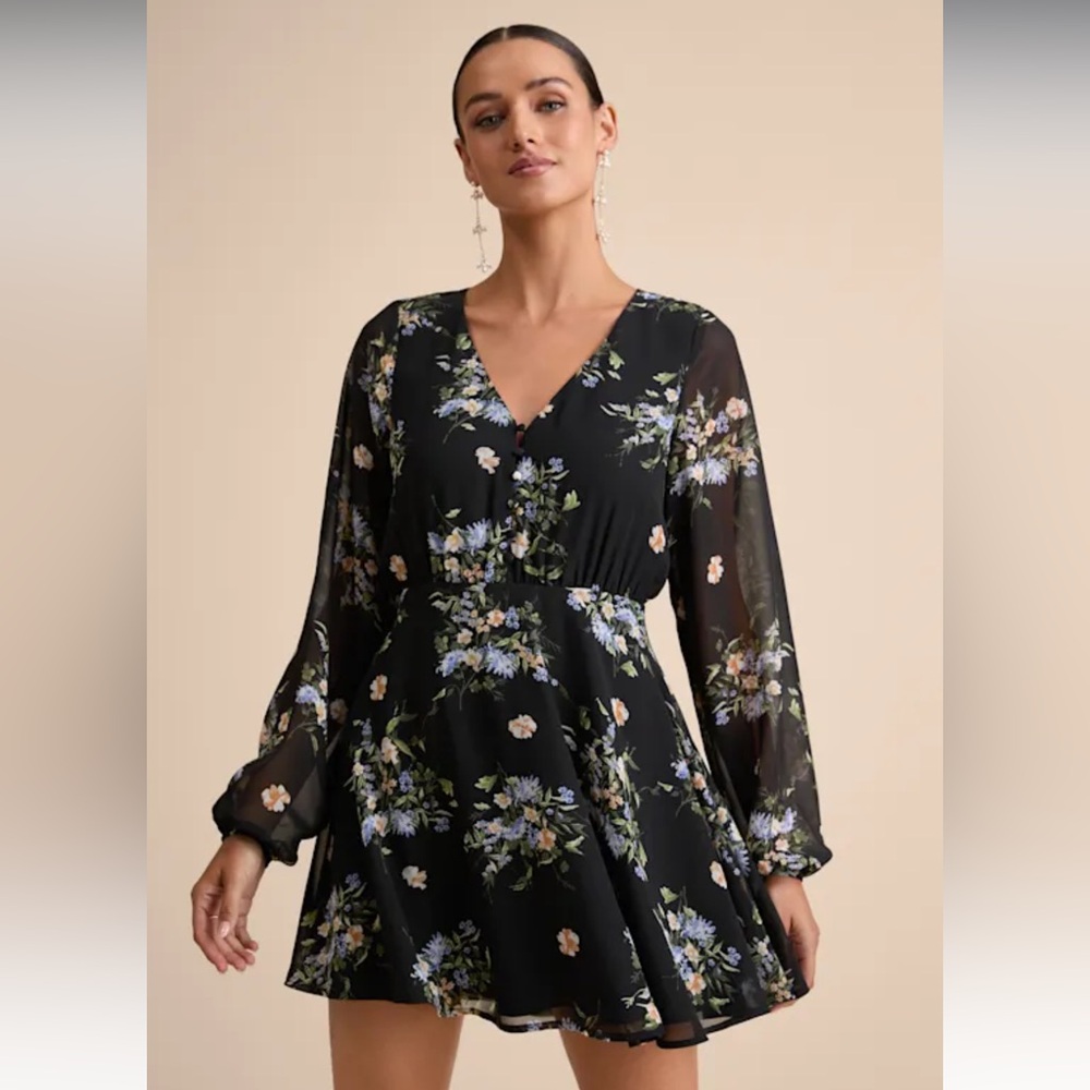Lulu's Black Floral Long Sleeve Dress